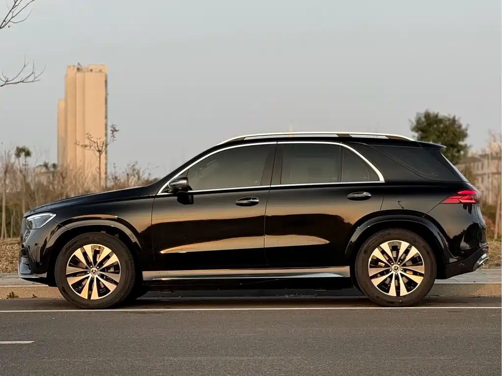 Mercedes-Benz GLE 2024 GLE 350 4MATIC Fashion Model купить на сайте DeffCars