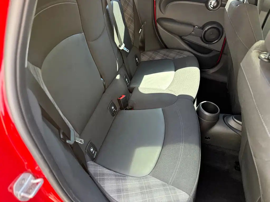 MINI 2016 1.5T COOPER Avant-Garde Five-Door Edition купить на сайте DeffCars