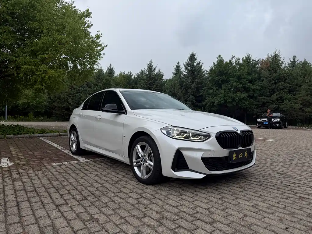 BMW 1 Series 2022 120i M Sports Night Edition купить на сайте DeffCars