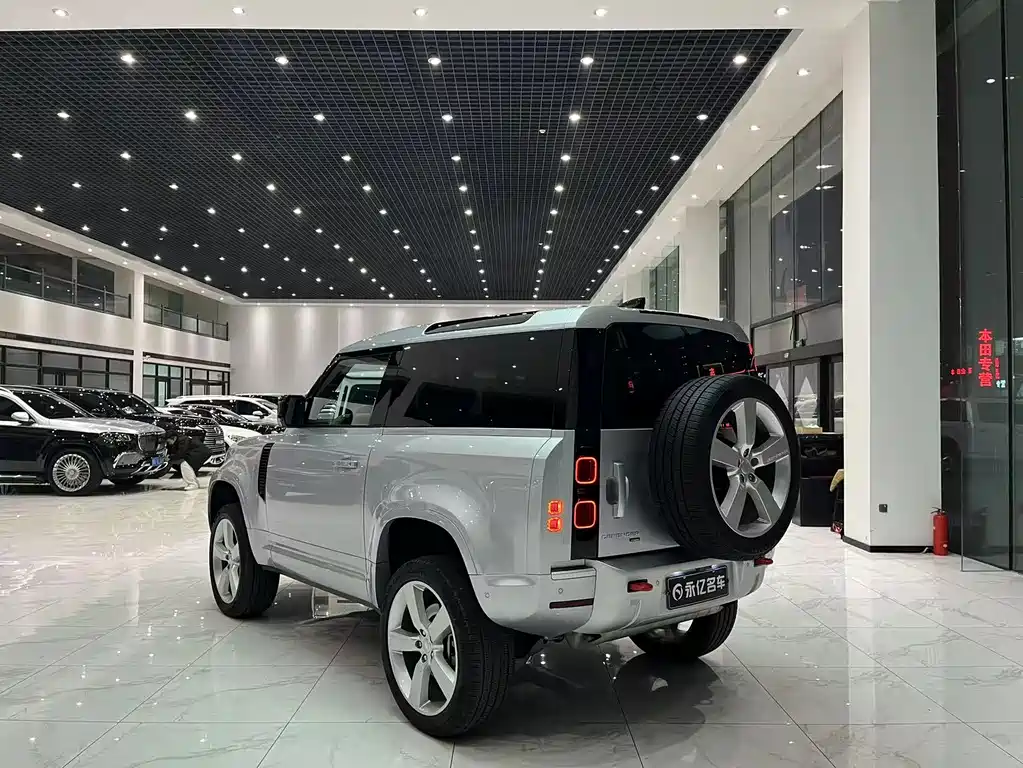 Land Rover Defender 2022 90 3.0T P400 XS купить на сайте DeffCars