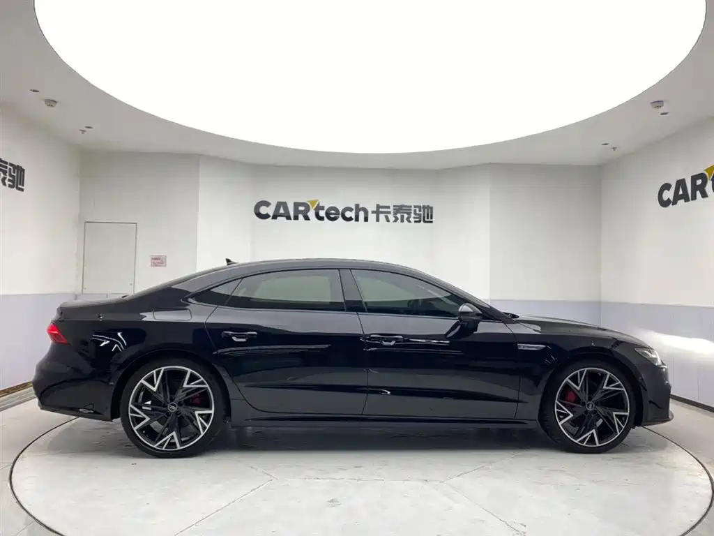 Audi A7L 2024 45 TFSI quattro Black Warrior Edition купить на сайте DeffCars