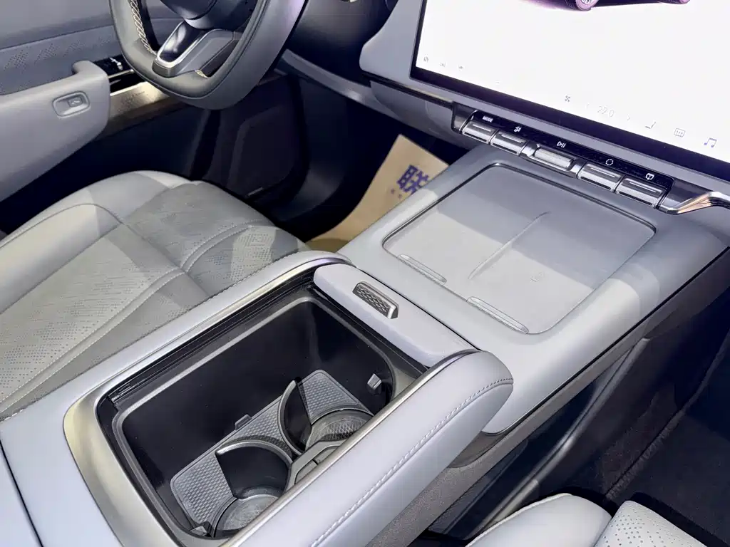 Jikrypton 7X 2025 75kWh rear-wheel drive smart driving version купить на сайте DeffCars