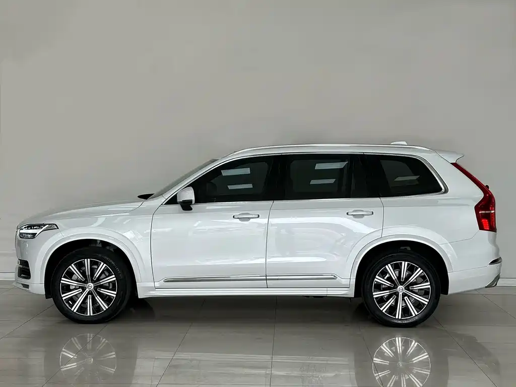 Volvo XC90 2021 B6 Zhiyi Luxury Edition 7 seats купить на сайте DeffCars
