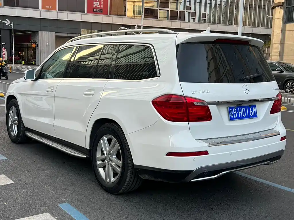 Mercedes-Benz GL Class 2015 GL 350 CDI 4MATIC купить на сайте DeffCars