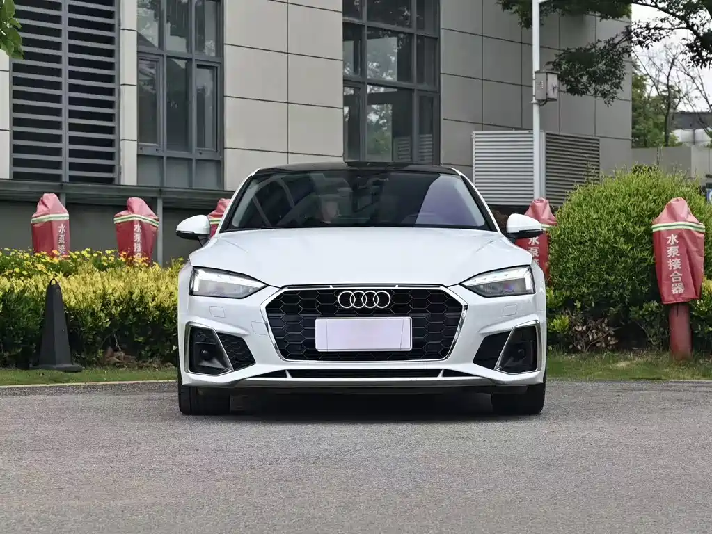 Audi A5 (Imported) 2022 Sportback 40 TFSI Fashionable and Dynamic купить на сайте DeffCars