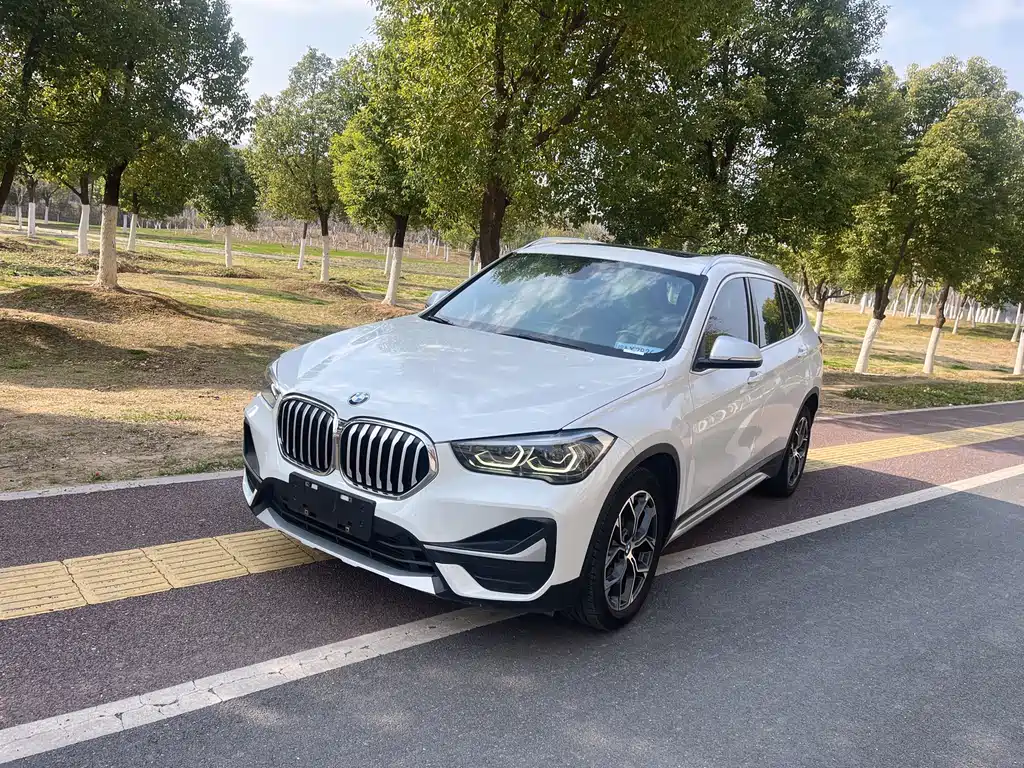 BMW X1 2022 sDrive20Li Fashion Model купить на сайте DeffCars