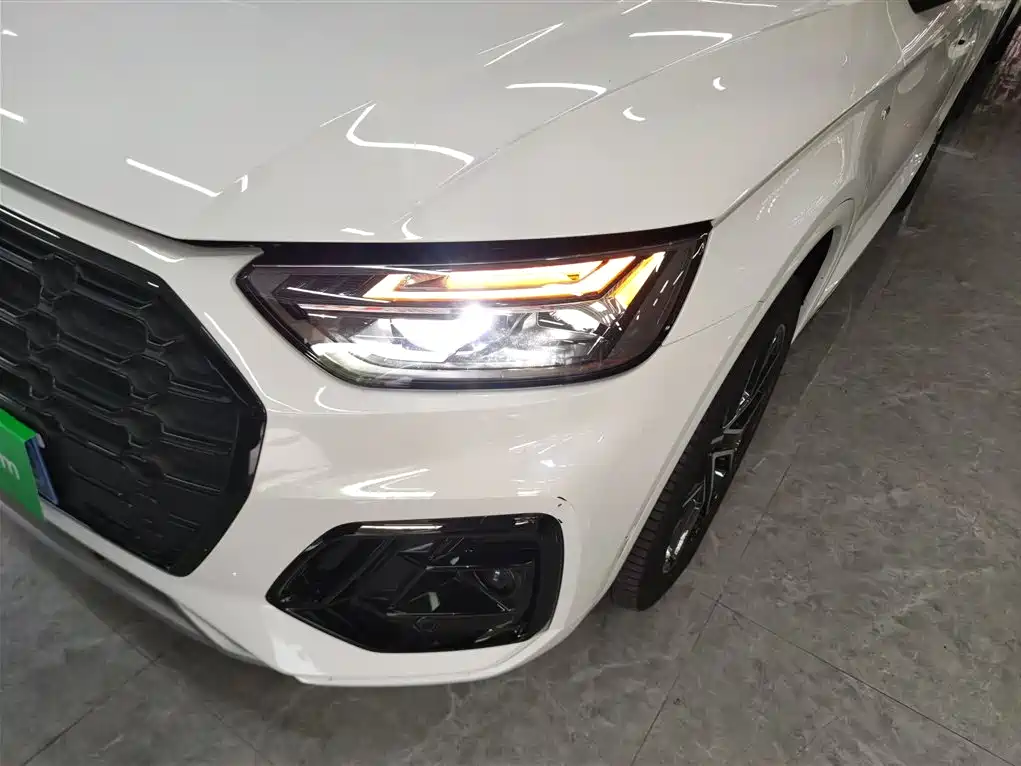 Audi Q5L 2024 45 TFSI luxury and dynamic model купить на сайте DeffCars