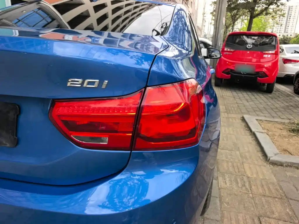 BMW 1 Series 2017 120i Design Package купить на сайте DeffCars
