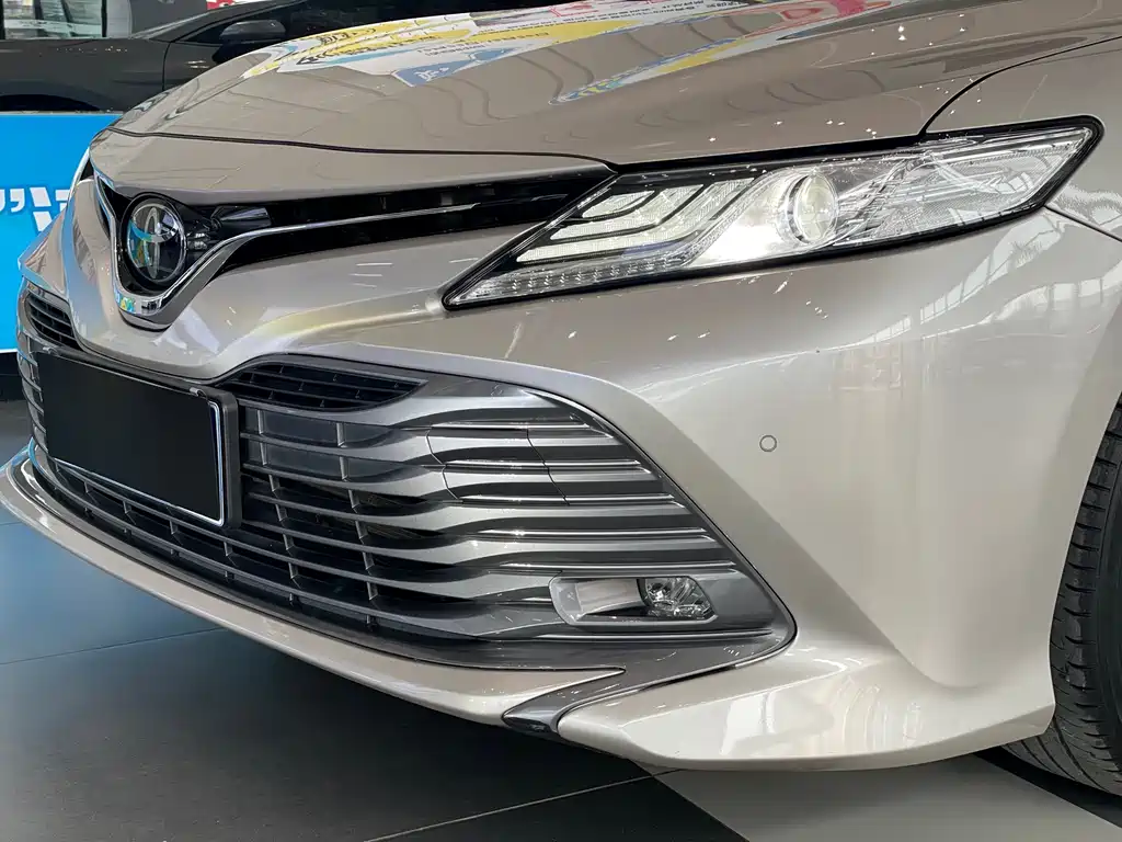 Camry 2021 2.5G Deluxe Edition купить на сайте DeffCars