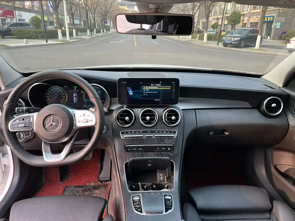 Mercedes-Benz C-Class 2020 facelift C 260 L sports version купить на сайте DeffCars
