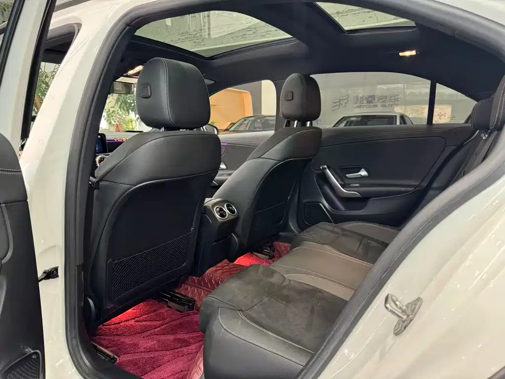 Mercedes-Benz A-Class 2020 Facelift A 200 L Sports Sedan Fashionable купить на сайте DeffCars