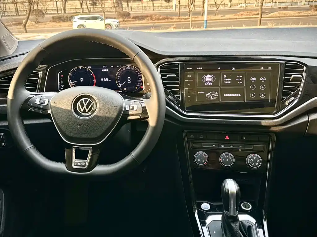 T-ROC 2022 model 280TSI DSG two-wheel drive comfort PLUS купить на сайте DeffCars