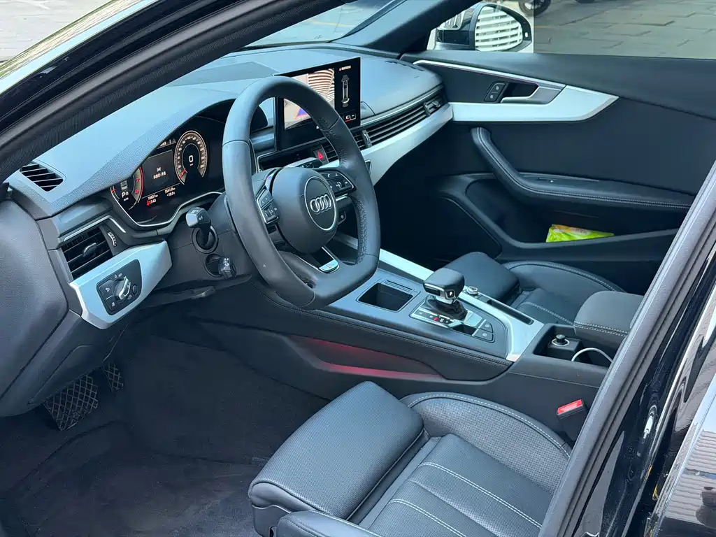 Audi A4L 2023 40 TFSI luxury and dynamic model купить на сайте DeffCars