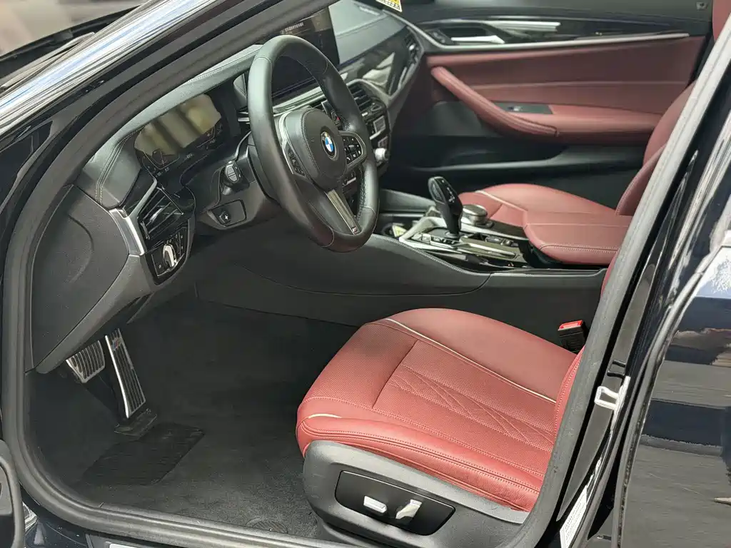 BMW 5 Series 2022 facelift 525Li M Sports Package купить на сайте DeffCars