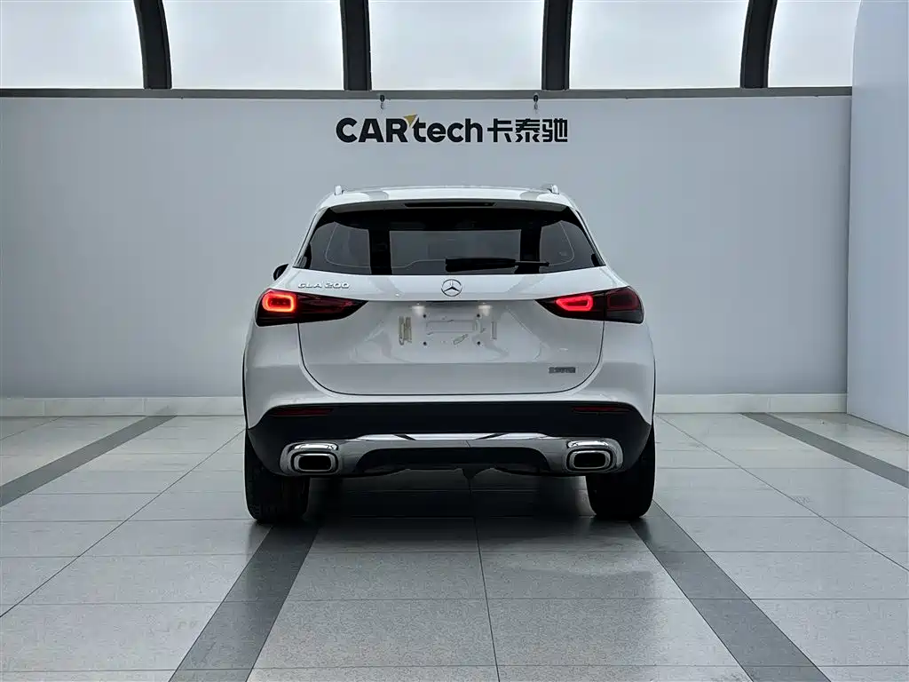 Mercedes-Benz GLA 2022 facelift version 2 GLA 200 купить на сайте DeffCars
