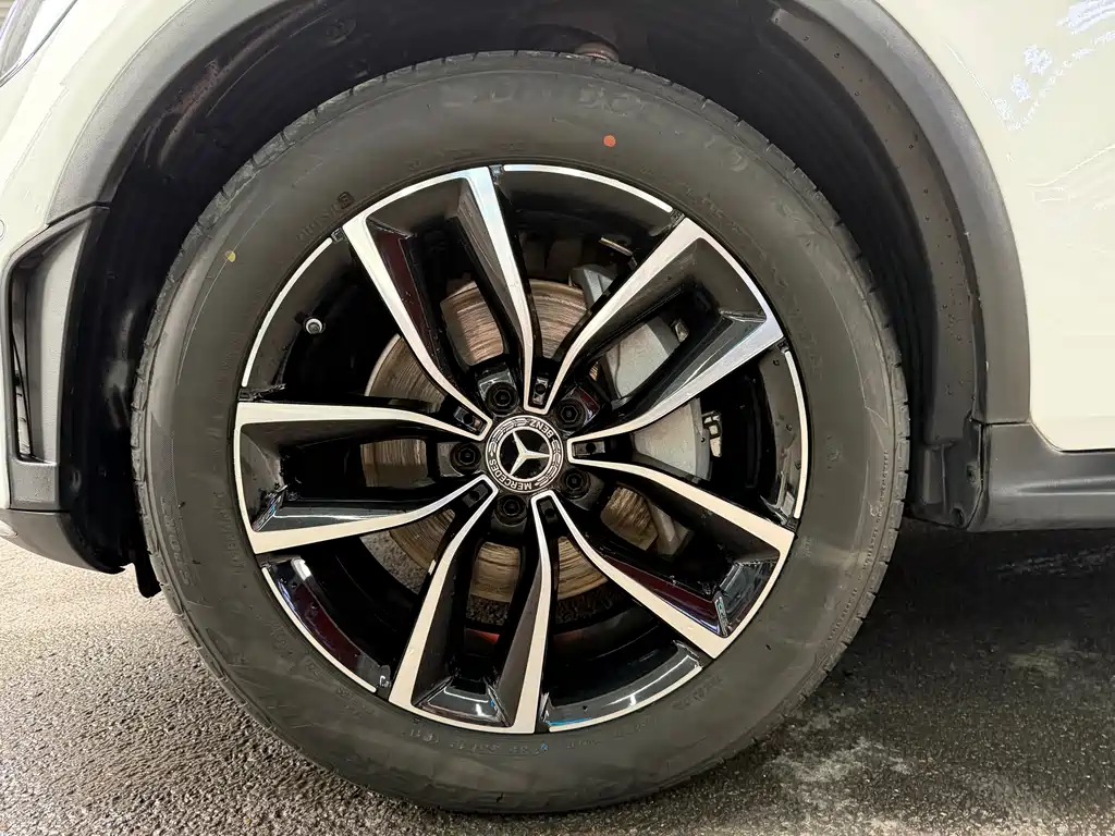 Mercedes-Benz GLC 2020 facelift GLC 300 L 4MATIC dynamic купить на сайте DeffCars