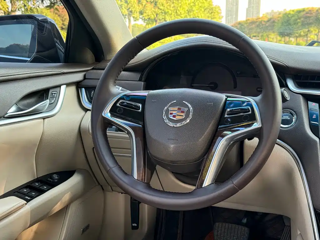 Cadillac XTS 2013 28T Comfort Model купить на сайте DeffCars