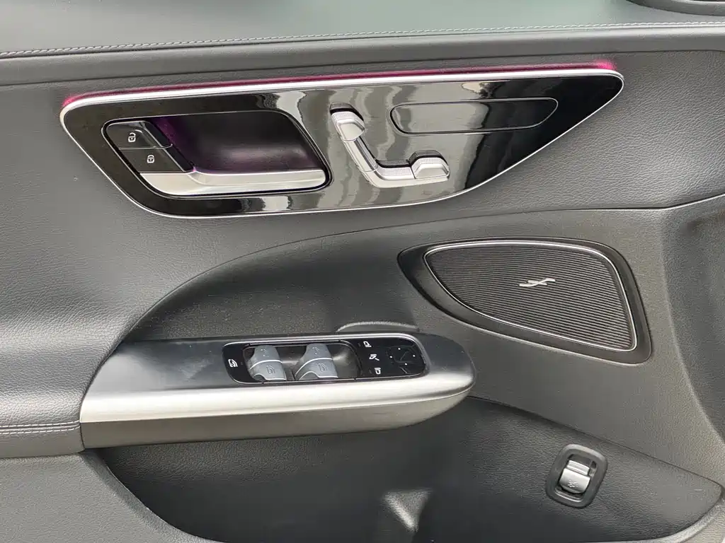 Mercedes-Benz C-Class 2023 C 200 L Sports Edition купить на сайте DeffCars