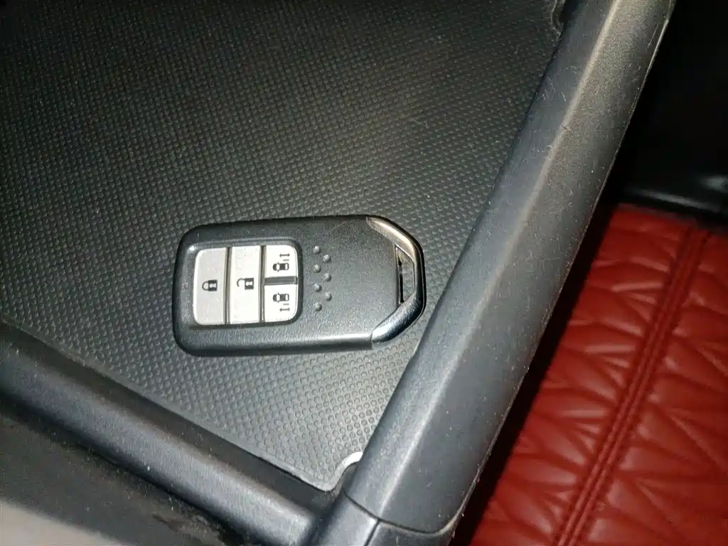 Odyssey 2018 2.4L Deluxe Edition купить на сайте DeffCars