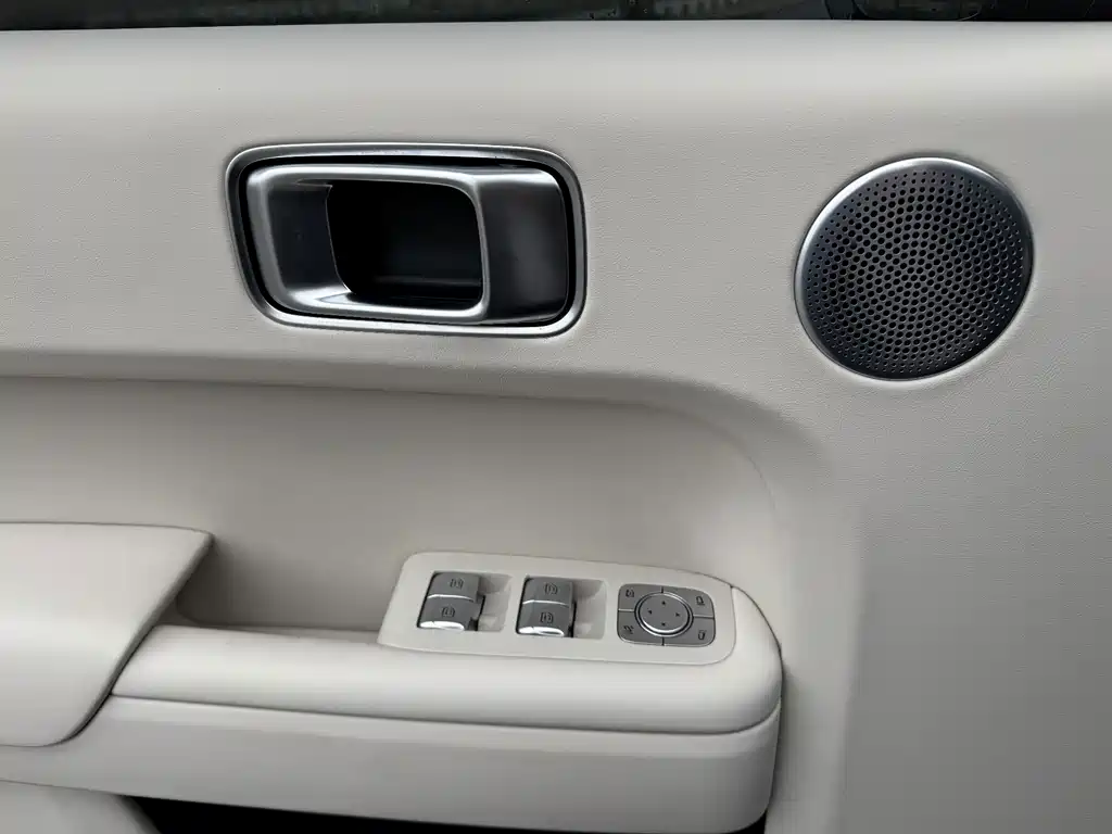 Ideal L7 2024 MAX купить на сайте DeffCars