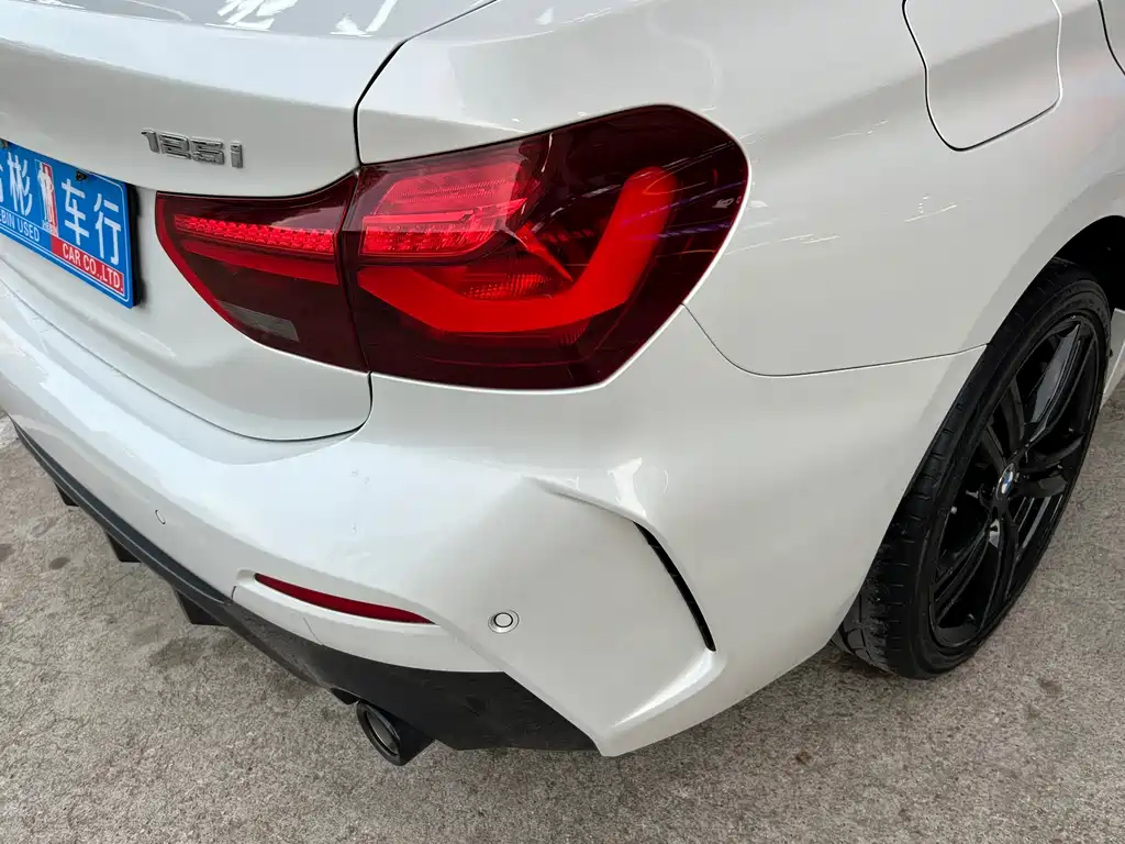 BMW 1 Series 2023 125i M Sports Night Edition купить на сайте DeffCars