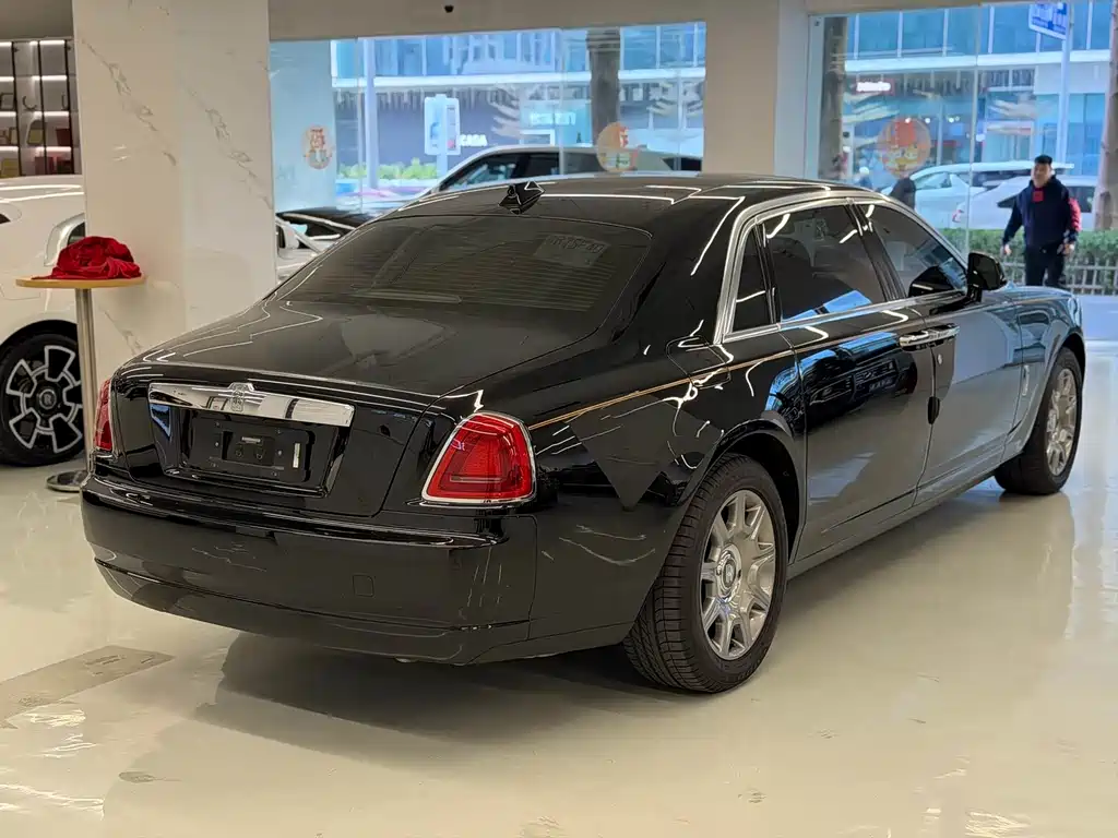 Ghost 2018 6.6T long wheelbase version купить на сайте DeffCars