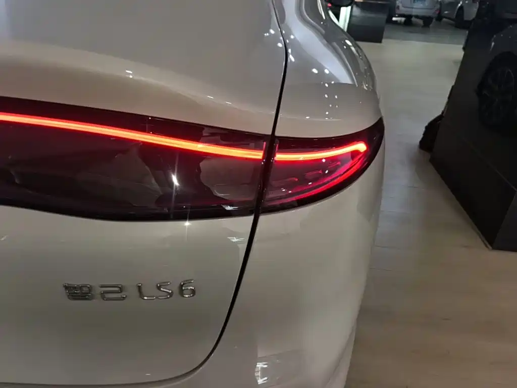 LS6 2026款 增程 52 Max купить на сайте DeffCars