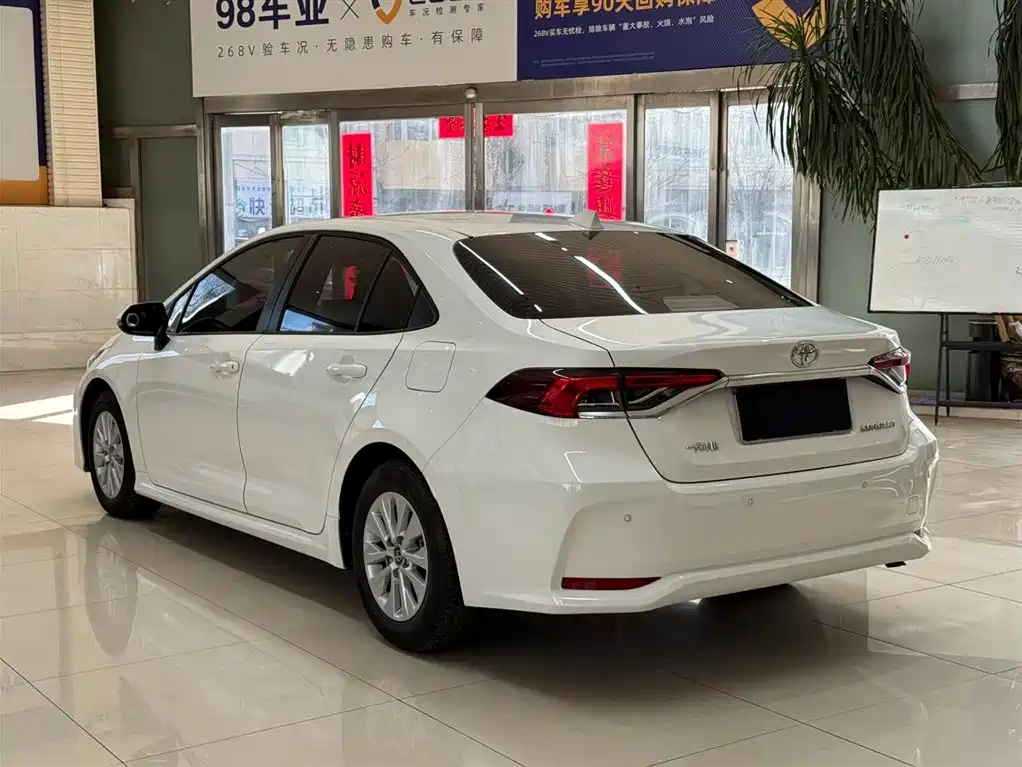 Corolla 2021 TNGA 1.5L CVT Elite Edition купить на сайте DeffCars