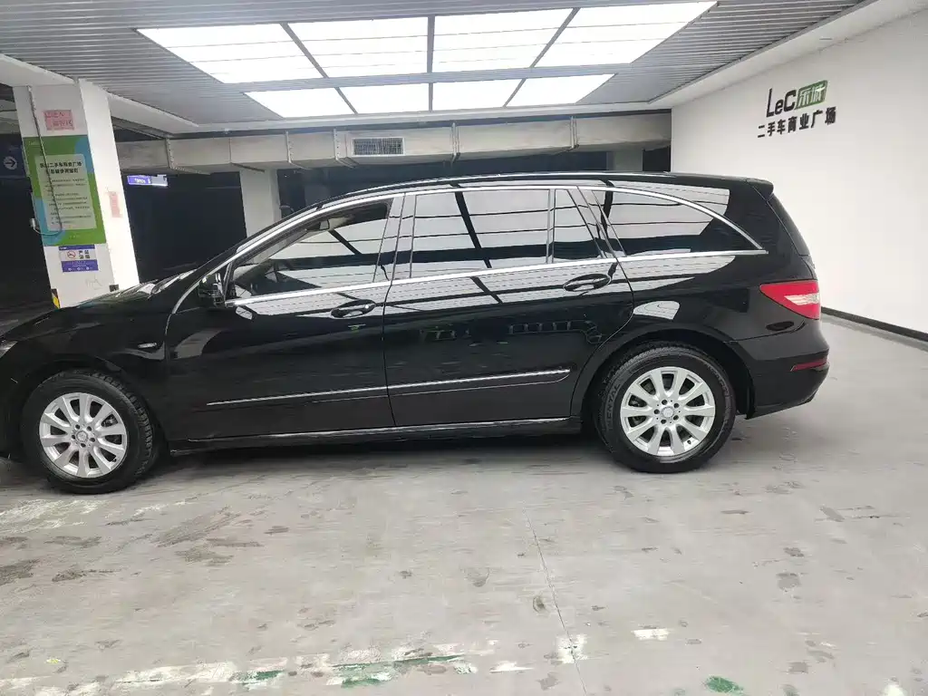 Mercedes-Benz R-Class 2017 R 320 4MATIC Business Edition купить на сайте DeffCars