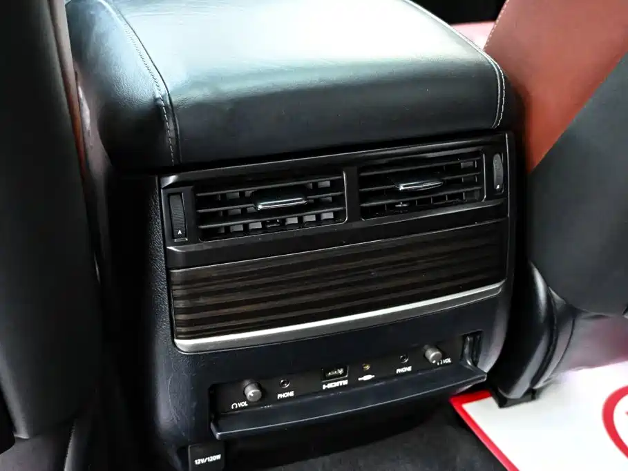 Lexus LX 2019 570 Premium Deluxe Edition купить на сайте DeffCars