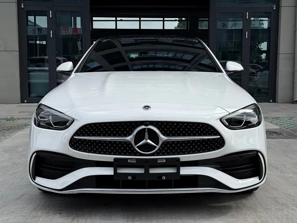 Mercedes-Benz C-Class 2024 facelift C 260 L sports version купить на сайте DeffCars