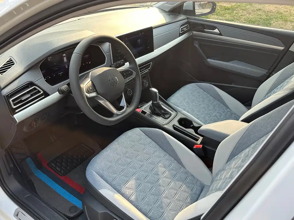 Lavida 2024 1.5L automatic full version купить на сайте DeffCars