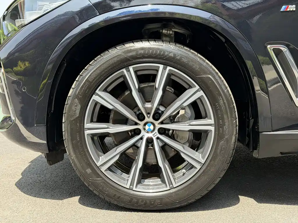 BMW X5 2022 xDrive 30Li M Sports Package купить на сайте DeffCars