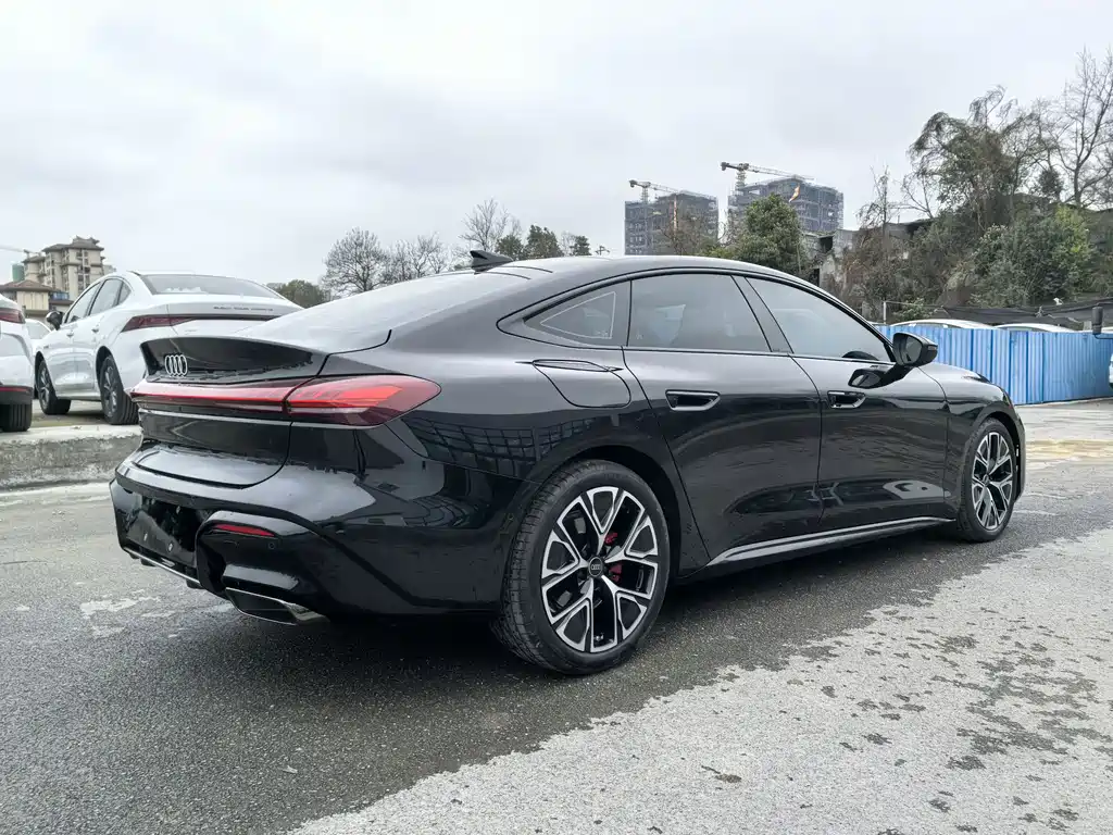 Audi A5L 2026 2.0T sports version quattro купить на сайте DeffCars
