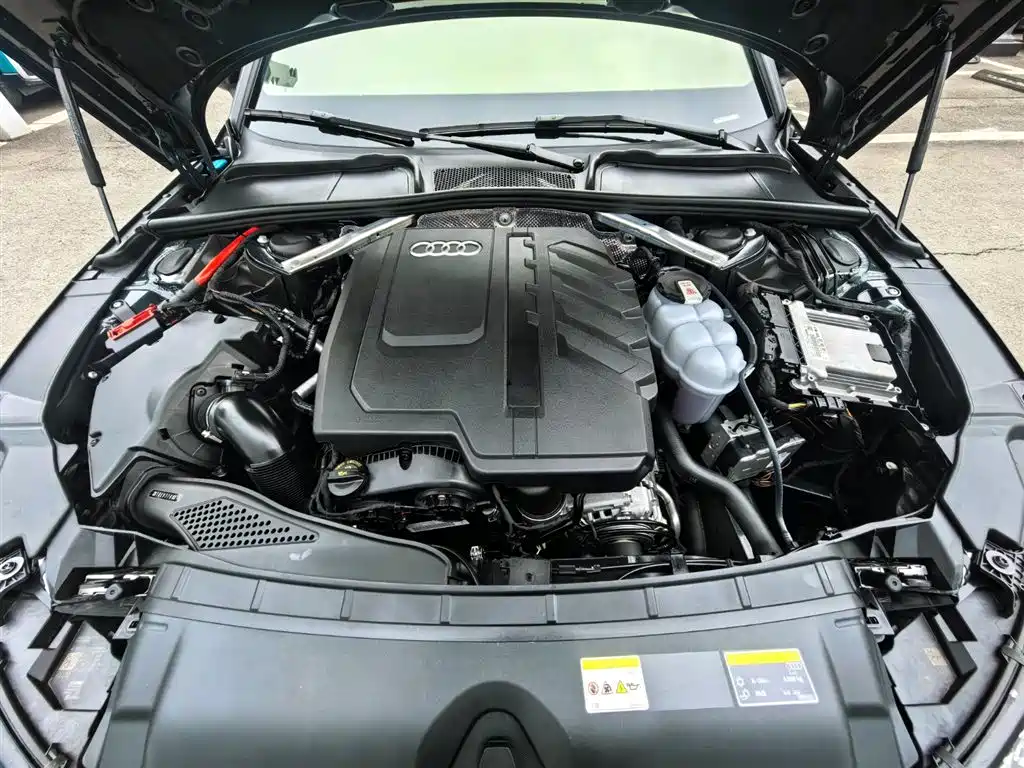Audi A4L 2024 40 TFSI quattro RS kit combustion speed type купить на сайте DeffCars