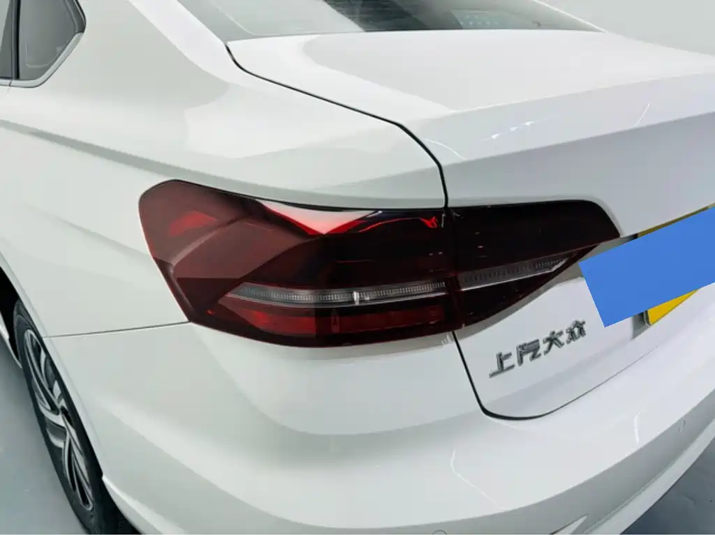 Lavida 2022 1.5L automatic comfort version купить на сайте DeffCars