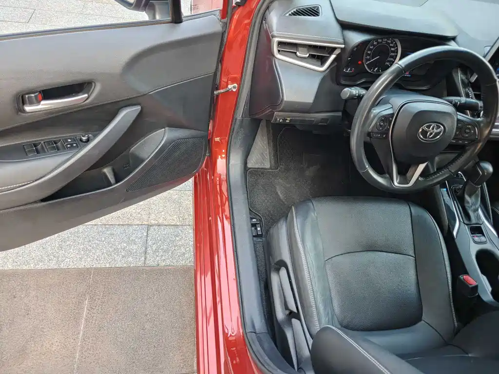 Corolla 2019 1.2T S-CVT GL-i Deluxe Edition купить на сайте DeffCars