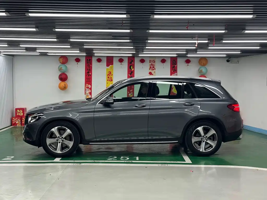 Mercedes-Benz GLC 2016 GLC 260 4MATIC luxury model купить на сайте DeffCars