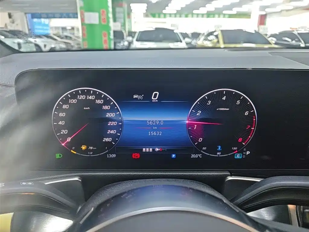 Mercedes-Benz GLB 2024 GLB 200 Dynamic купить на сайте DeffCars
