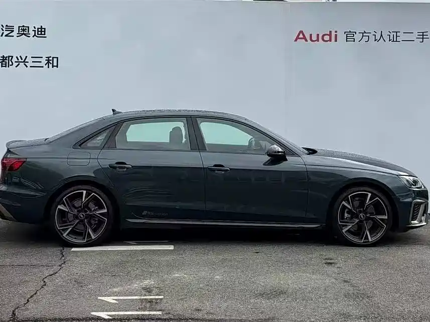 Audi A4L 2024 40 TFSI quattro RS kit combustion speed type купить на сайте DeffCars