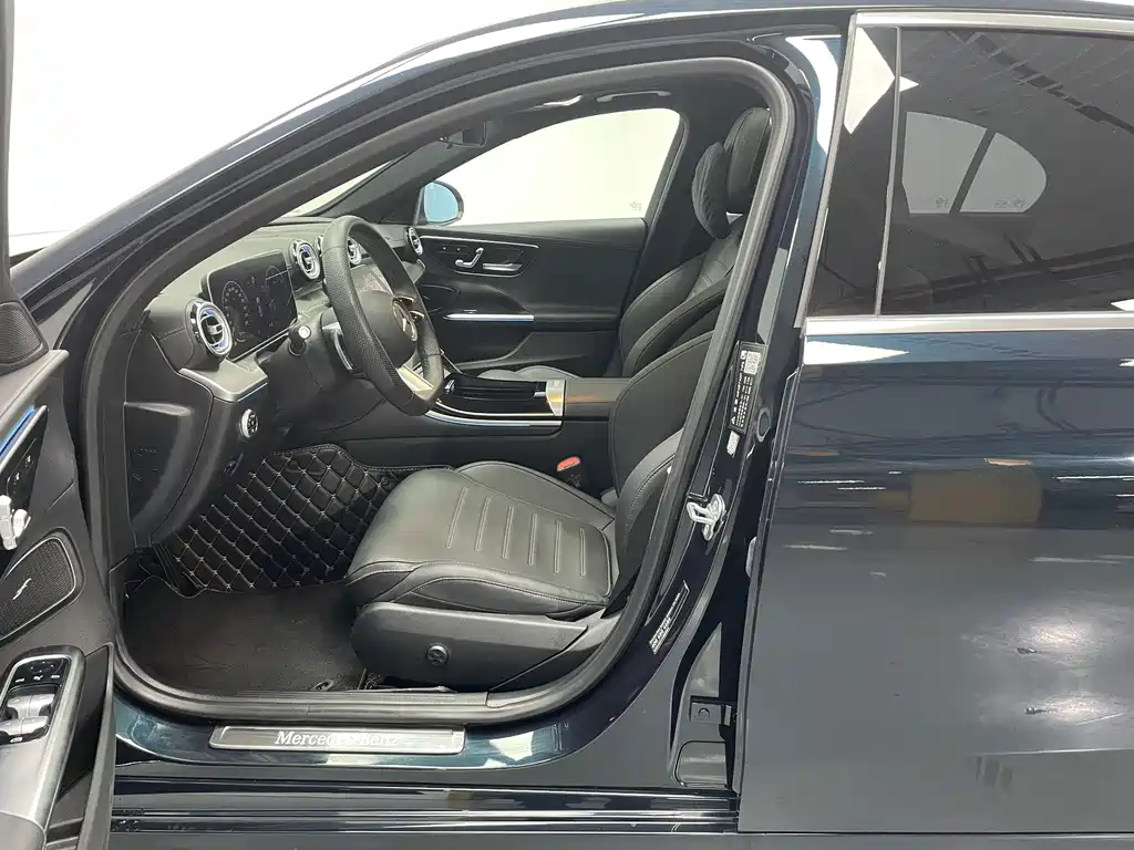 Mercedes-Benz C-Class 2024 C 260 L Sports Edition купить на сайте DeffCars