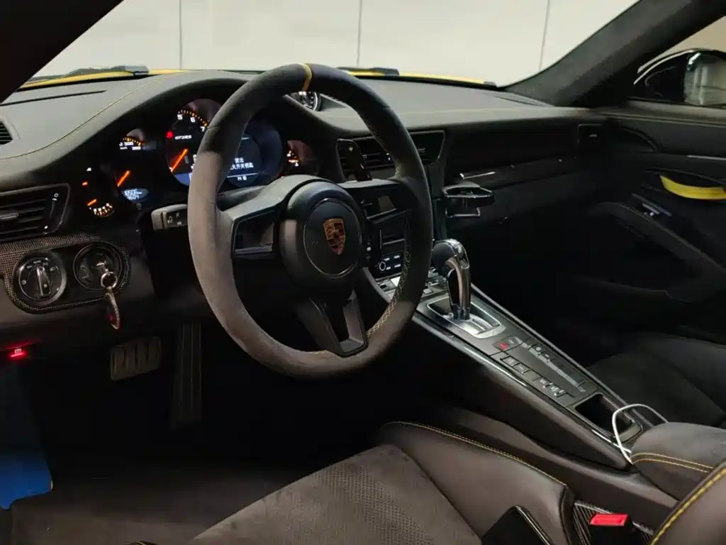 Porsche 911 2018 GT3 RS 4.0L купить на сайте DeffCars
