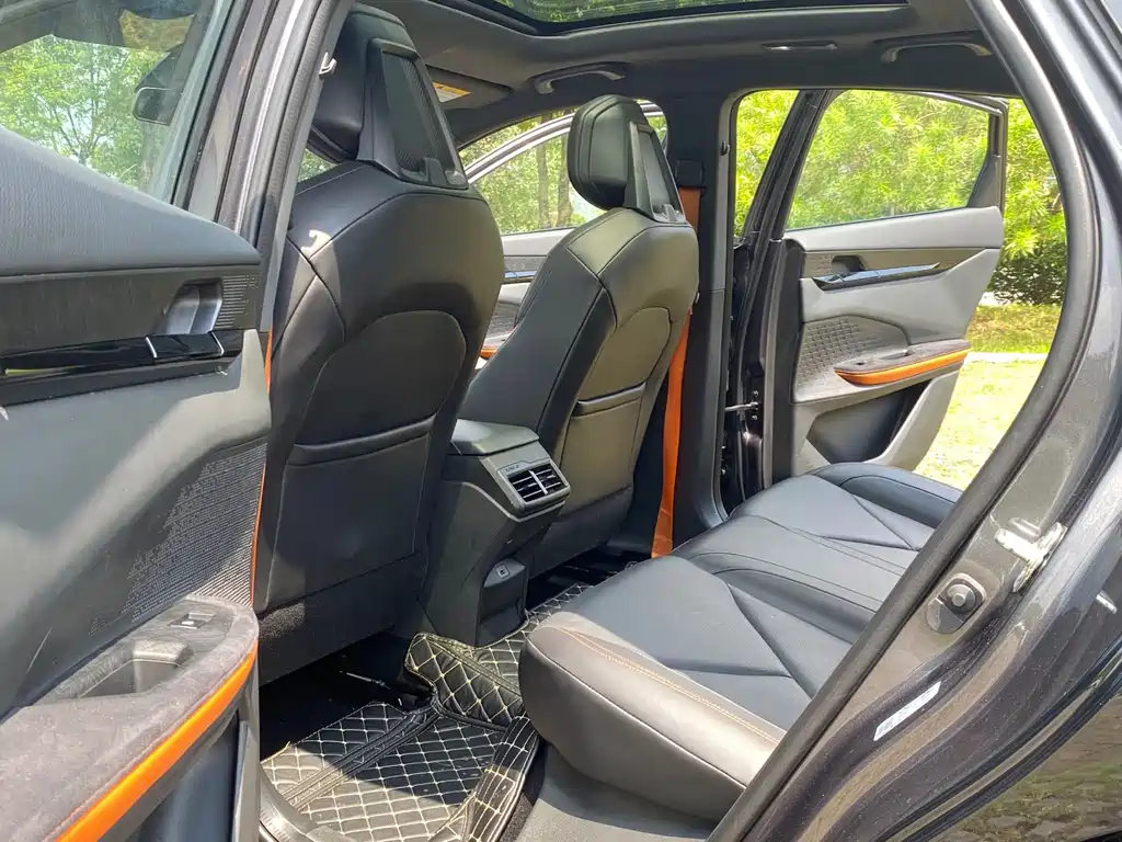 Changan UNI-V 2022 1.5T sports version купить на сайте DeffCars