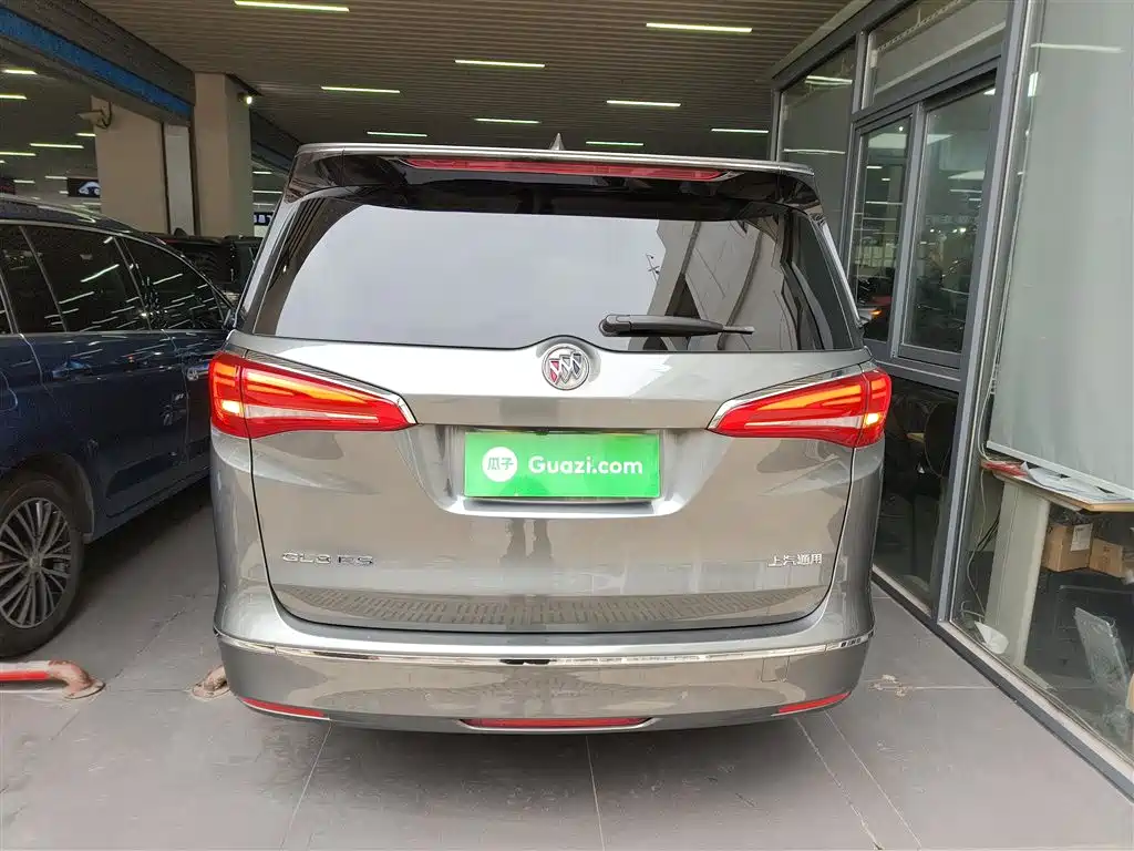 Buick GL8 2018 ES 28T Exclusive Type National VI купить на сайте DeffCars