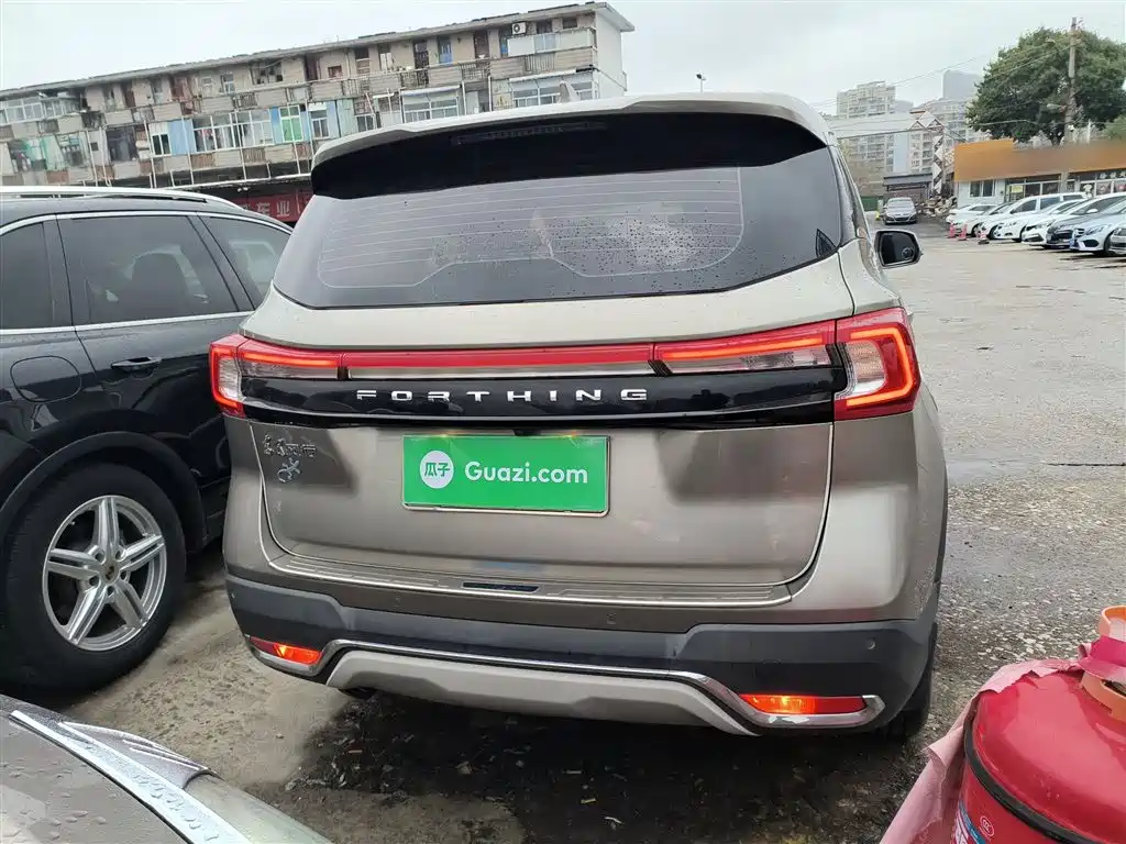Fengxing T5 2020 1.6L Manual Comfort Type National VI купить на сайте DeffCars