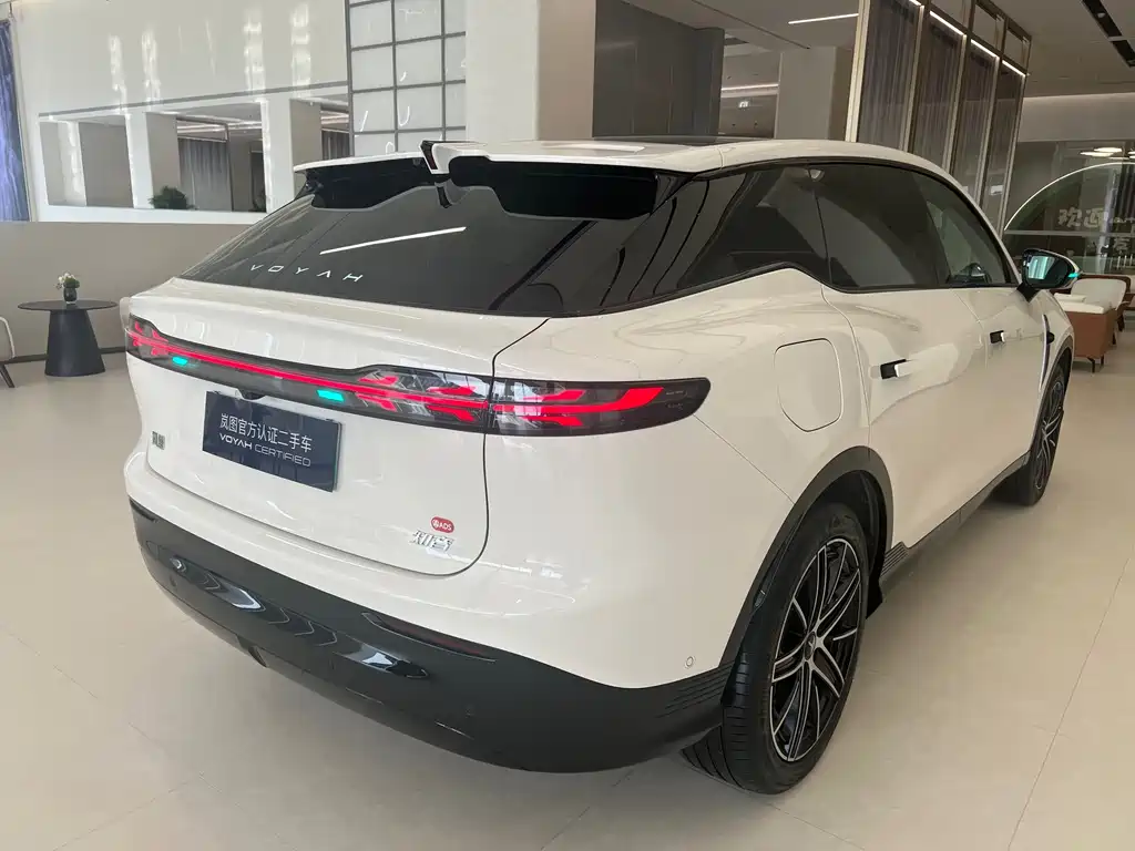 Lantu Zhiyin 2025 four-wheel drive Qiankun version купить на сайте DeffCars