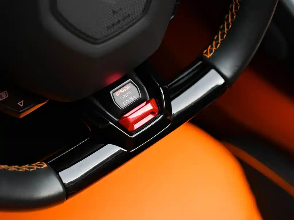 Huracan 2020 EVO RWD Spyder купить на сайте DeffCars