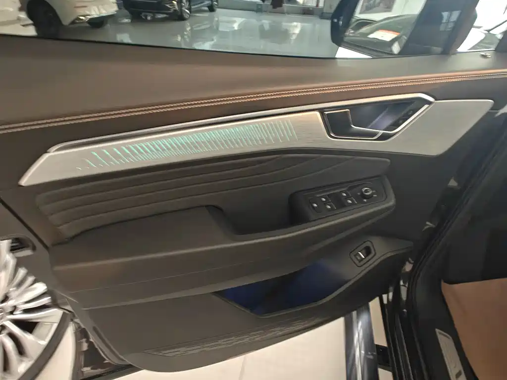 Lanjing 2023 facelift 380TSI four-wheel drive luxury Jiajing Edition Pro 6 seats купить на сайте DeffCars