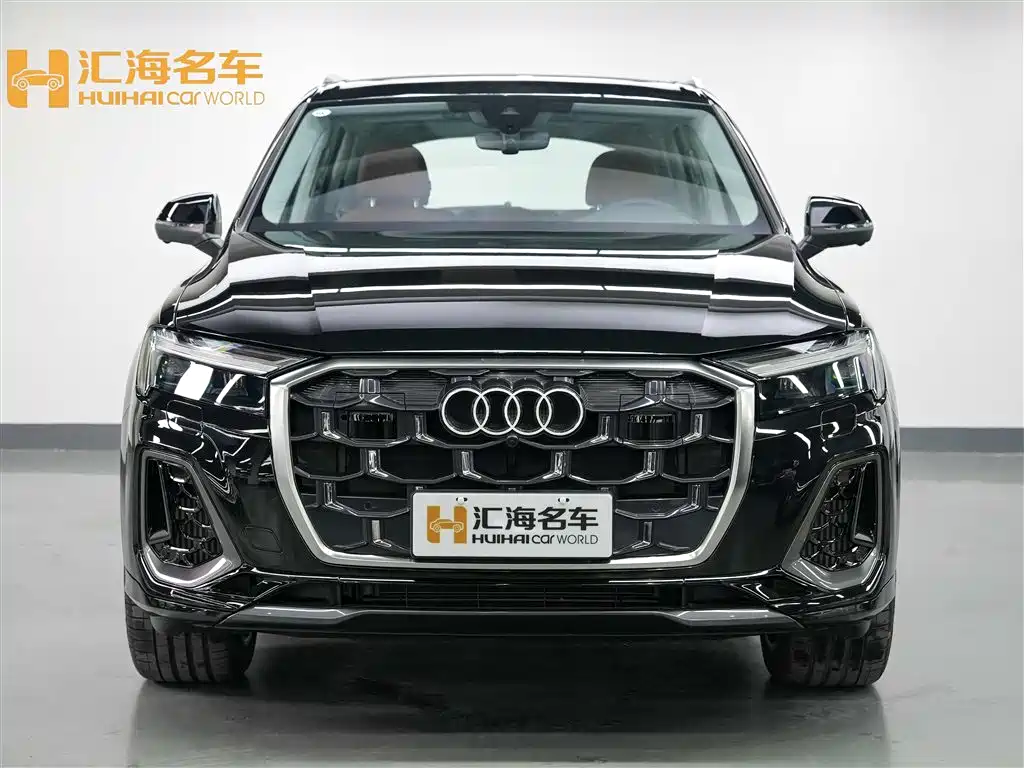 Audi Q7 2024 55 TFSI quattro S line sports купить на сайте DeffCars