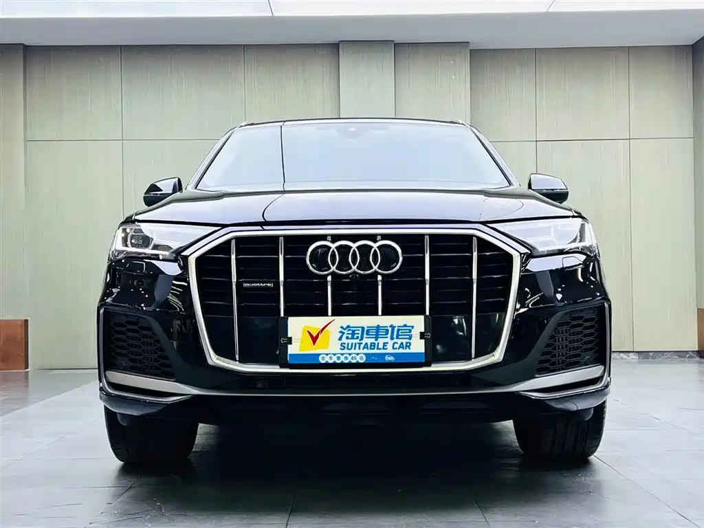 Audi Q7 2023 45 TFSI quattro S line sports купить на сайте DeffCars